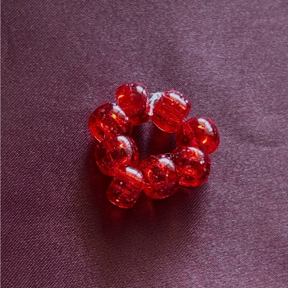 Handmade beaded ring - Picture 2 of 2